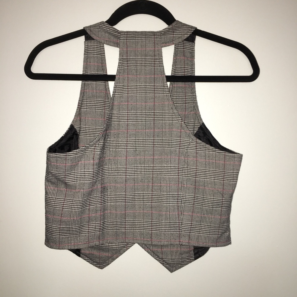 Button vest - Picture 2 of 2